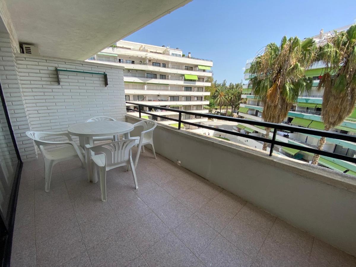 Apartamento Cerca De Playa Салоу Екстериор снимка