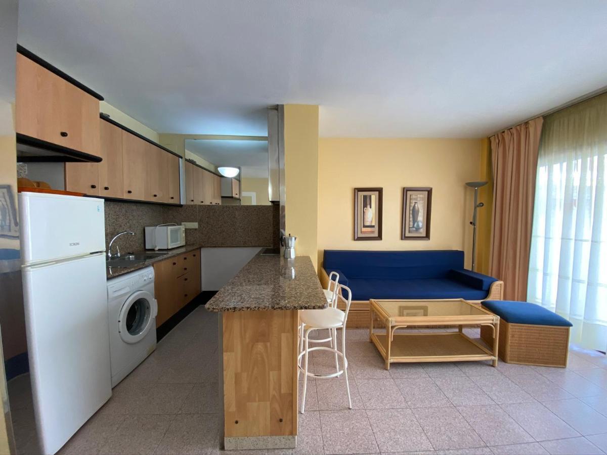Apartamento Cerca De Playa Салоу Екстериор снимка